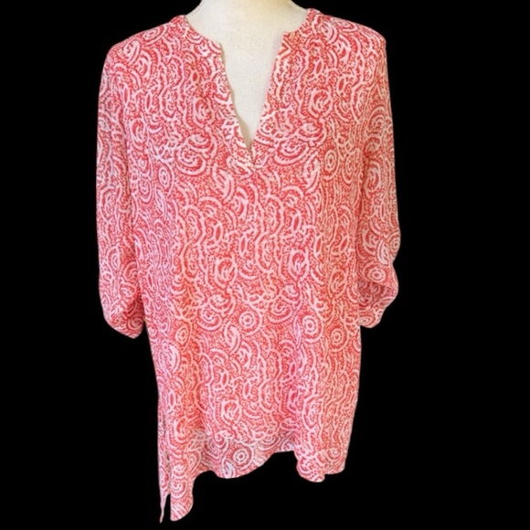 Outback Red ladies, sheer long sleeve blouse, NWOT size medium layered - Picture 1 of 11